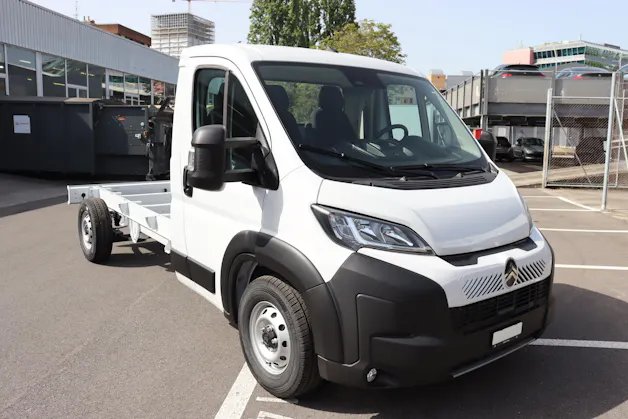 Citroën Jumper Kab.-Ch. 35+ L2S 2.2 BlueHDi 140