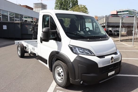 CITROEN Jumper Kab.-Ch. 35+ L2S 2.2 BlueHDi 140 0