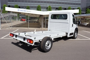 Vehicle image CITROEN Jumper Kab.-Ch. 35+ L2S 2.2 BlueHDi 140