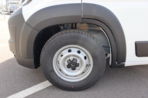 Vehicle image CITROEN Jumper Kab.-Ch. 35+ L2S 2.2 BlueHDi 140