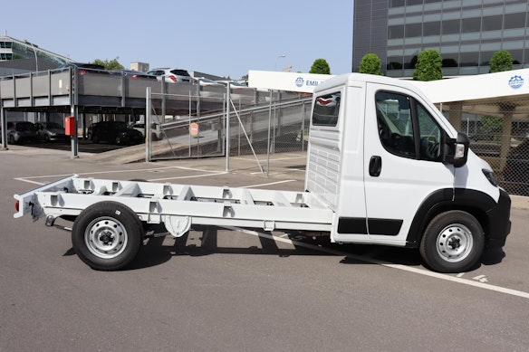 CITROEN Jumper Kab.-Ch. 35+ L2S 2.2 BlueHDi 140 1
