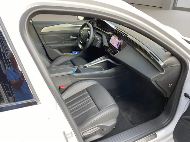 Peugeot 308 Electrique 156ch (115 kW) Batterie 54 kWh GT