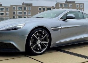 Vehicle image ASTON MARTIN Vanquish 6.0 V12 Vehicle image ASTON MARTIN Vanquish 6.0 V12