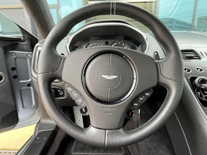 Vehicle image ASTON MARTIN Vanquish 6.0 V12