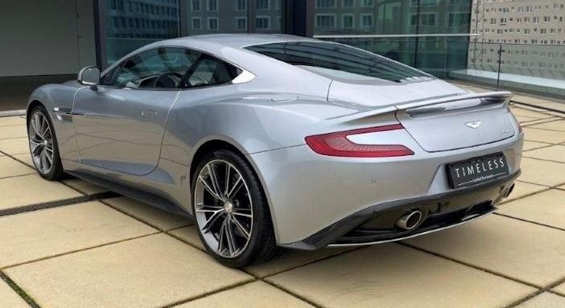 Vehicle image ASTON MARTIN V12 Vanquish