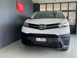 Toyota PROACE Van L1 50KWh Active