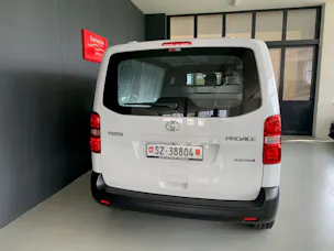 Toyota PROACE Van L1 50KWh Active