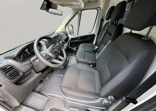 Vehicle image 8 Vehicle image 8