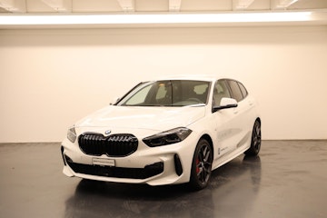 Vehicle image BMW 120d xDrive
