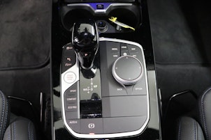 Vehicle image BMW 120d xDrive