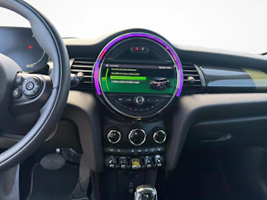 https://vehicle.imgix.net/3612748/91b08da6-d13f-49d8-8ee0-1ff02e0bb1c4.jpg