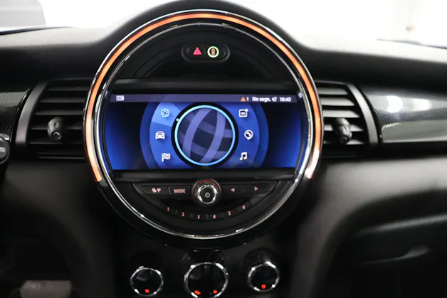 Mini F56 Cooper SE