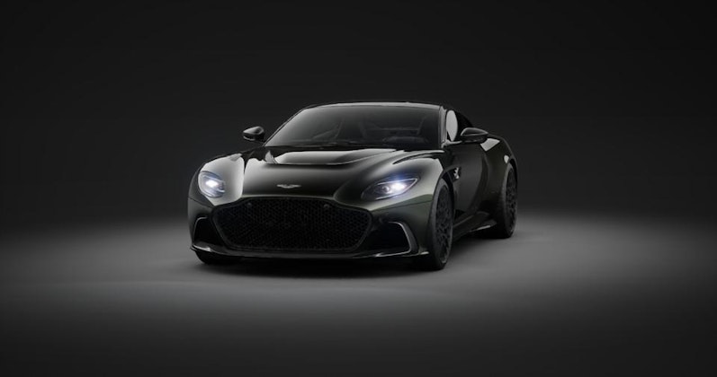 Vehicle image ASTON MARTIN DBS