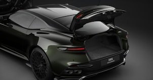 Vehicle image ASTON MARTIN DBS Coupé 770 5.2 V12 Bi-Turbo Ultimate