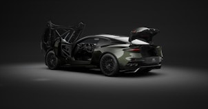 Vehicle image ASTON MARTIN DBS Coupé 770 5.2 V12 Bi-Turbo Ultimate