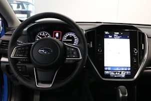 Vehicle image SUBARU Impreza 2.0i 4x4 e-Boxer Luxury