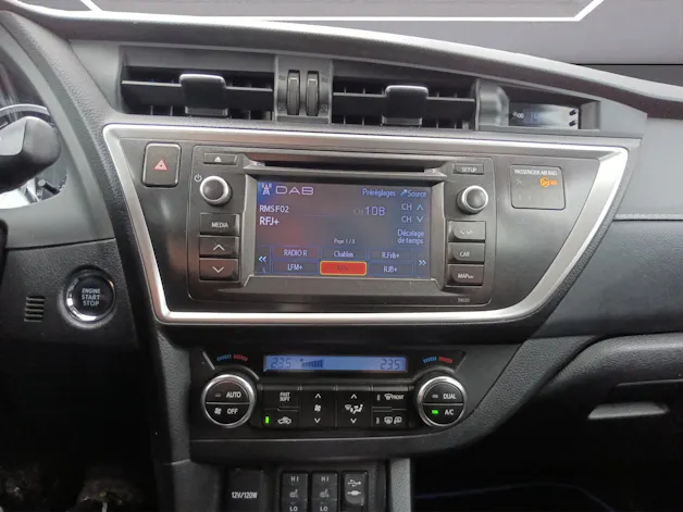 Toyota Auris Touring Sports 1.6 Sol