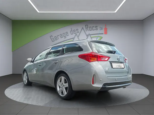 Toyota Auris Touring Sports 1.6 Sol
