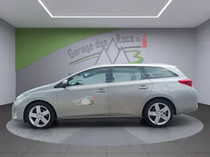 Toyota Auris Touring Sports 1.6 Sol