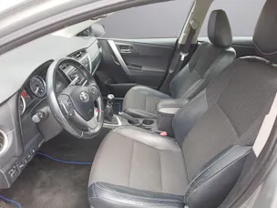 Toyota Auris Touring Sports 1.6 Sol