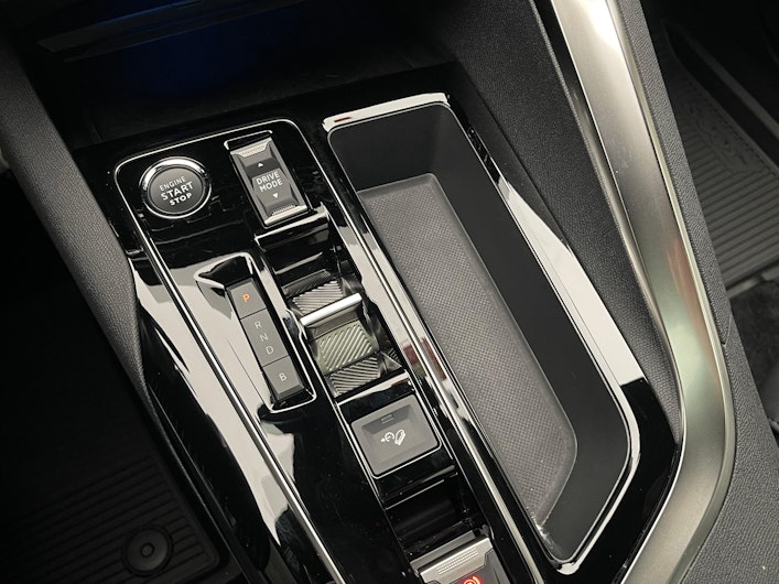 Vehicle image PEUGEOT 3008