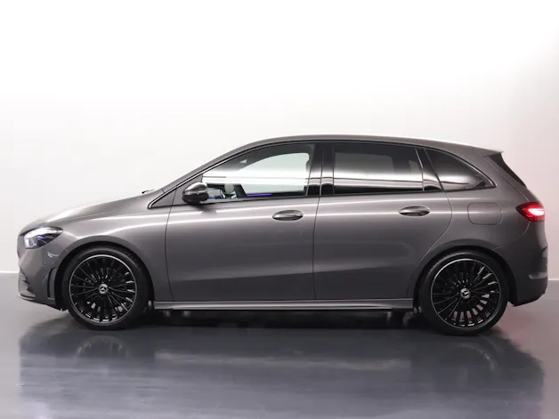 Mercedes-Benz B 200 AMG Line