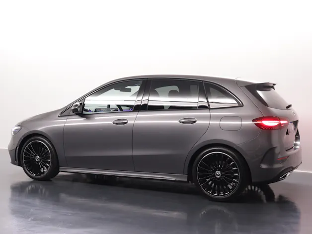 Mercedes-Benz B 200 AMG Line