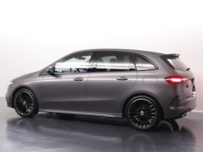 Vehicle image MERCEDES-BENZ B 200 AMG Line
