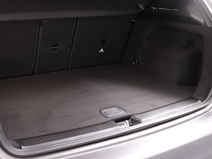 Vehicle image MERCEDES-BENZ B 200