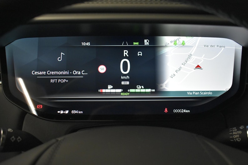 Vehicle image LAND ROVER RANGE ROVER SPORT