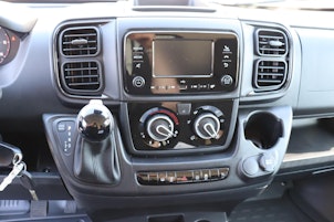 Vehicle image CITROEN Jumper Kaw. 35 L2H2 2.2 BlueHDi 140 S/S