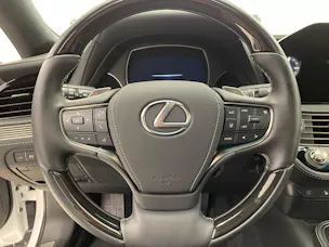 Lexus LS 500h Excellence AWD