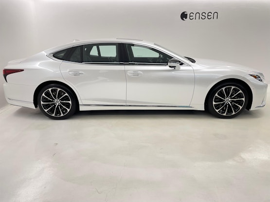 Vehicle image 2 Vehicle image 2