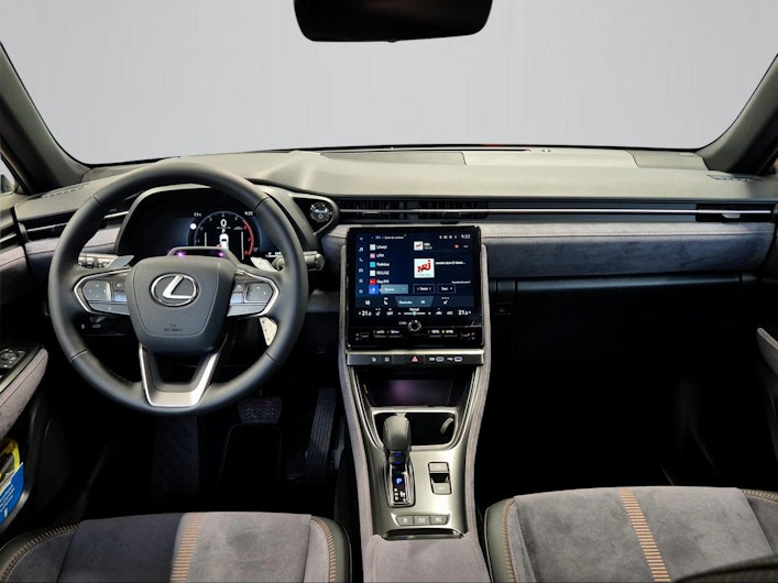 Vehicle image LEXUS LBX