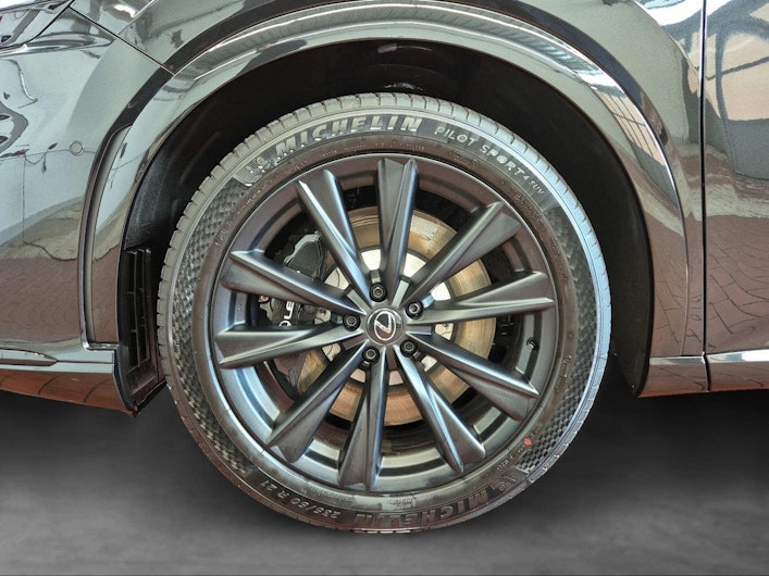 Vehicle image LEXUS RX