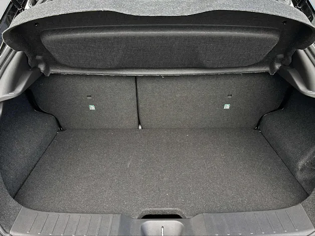 Nissan Juke 1.6 Hybrid Tekna Automat