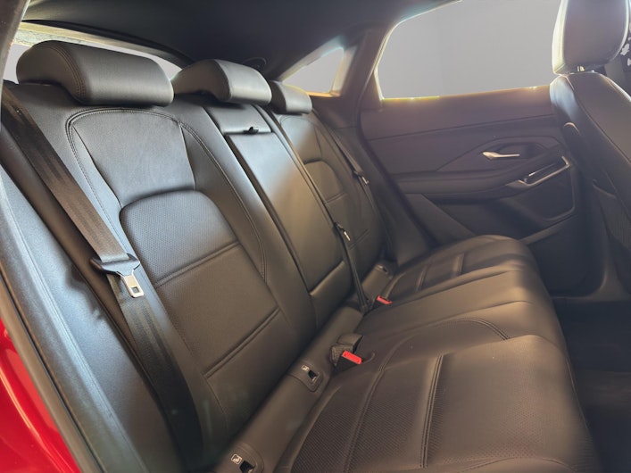 Vehicle image JAGUAR E-PACE