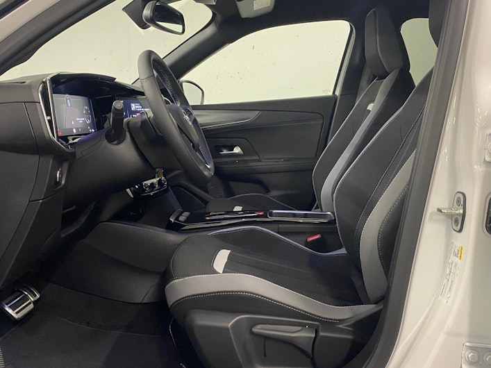 Vehicle image OPEL MOKKA