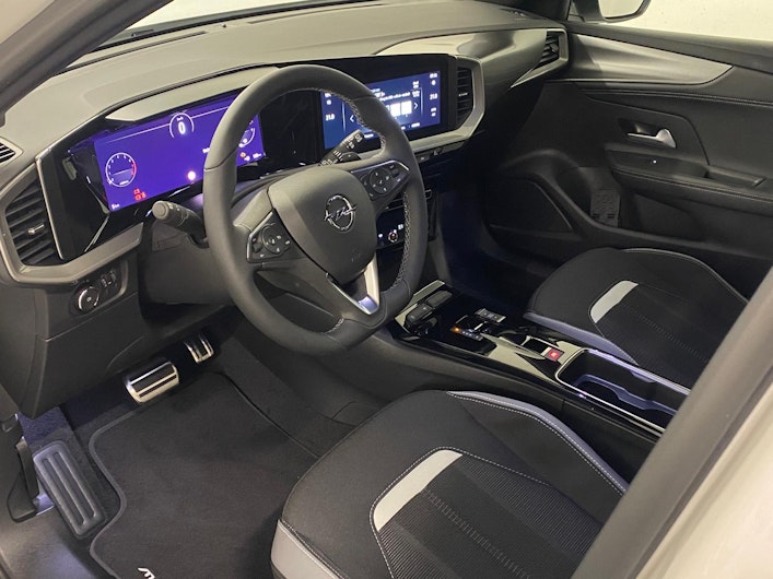 Vehicle image OPEL MOKKA