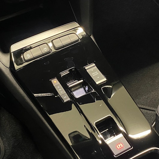 Vehicle image OPEL MOKKA