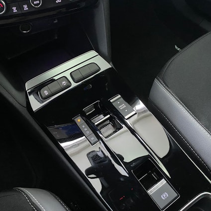 Vehicle image 8 Vehicle image 8