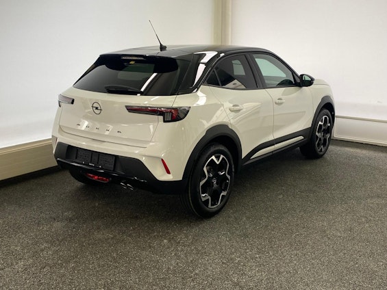 Vehicle image 12 Vehicle image 12