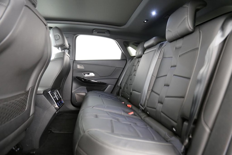 Vehicle image DS AUTOMOBILES DS7