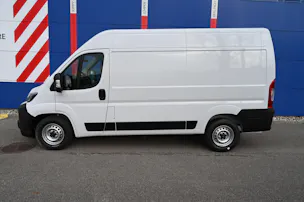 Citroën Jumper Kaw. 35 L2H2 2.2 BlueHDi 140 S/S - AUTOMAT