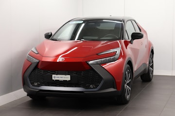 Vehicle image TOYOTA C-HR 0