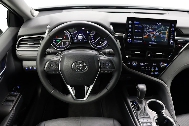 Vehicle image TOYOTA CAMRY