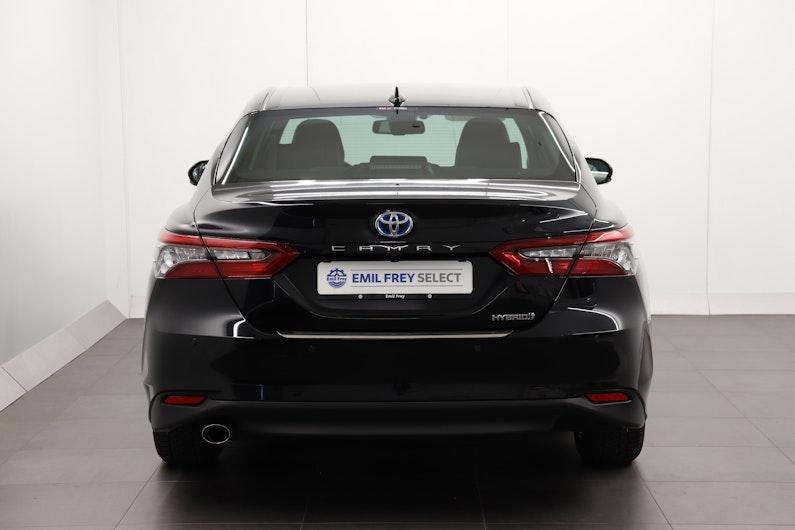 Vehicle image TOYOTA CAMRY