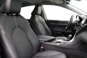 Vehicle image TOYOTA Camry 2.5 HSD Premium Leasing 1.49 % !