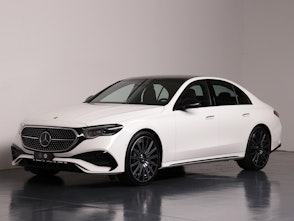 Vehicle image MERCEDES-BENZ E 220 d AMG Line 4matic
