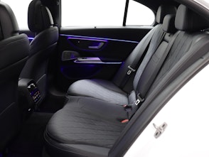 Vehicle image MERCEDES-BENZ E 220 d AMG Line 4matic